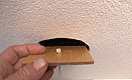 Cómo tapar un agujero en un falso techo de escayola